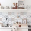 Decochic Crédence adhésive carreaux de ciment bleu et marron en vinyle lavable et amovible - 1 rouleau 50x300 cm -* Papier Peint Pour Salle De Bains|Papier Peint Imitant