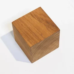 New Woodbord Cube Bois de Teck Huilé - 9X9X9cm - Objet Décoratif à Poser