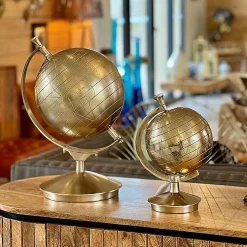 La Grande Prairie Globe déco aluminium doré 19x18x30cm* Statue Décorative