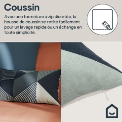 Clearance GoodHome Housse de coussin en coton Corton imprimé géométrique bleu 50 x 30 cm