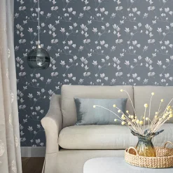Laura Ashley Papier peint intissé Magnolia grove imprimé fleurs blanches sur fond bleu marine L.1000 x l.52cm* Papier Peint Fleuri