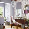 Laura Ashley Papier peint intissé Wild meadow imprimé fleurs iris blanc, violet L.1000 x l.52cm
