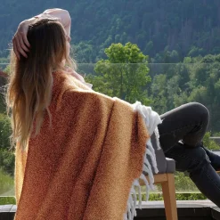 Linnea Plaid aspect mohair 100% polyester recyclé 130x180 cm HYGGE Marron caramel* Plaid Canapé|Plaid