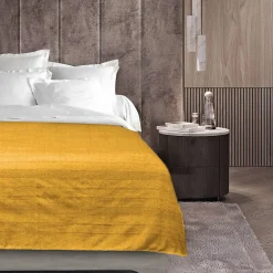 Best Douceur D'Intérieur Plaid enroulable 220 x 240 cm Polycoton Lucile Jaune Curry avec fermeture boutons