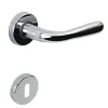 Discount Hardwarexchange Poignée de porte intérieure sur rosaceZamac chrome brillant Avec ressort de rappel