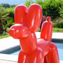 Wanda Collection Statue chien ballon rouge 100 cm* Statue Décorative