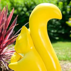 Discount Wanda Collection Statue écureuil de jardin jaune 64 cm