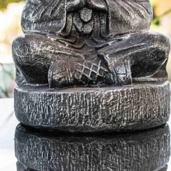 Sale Wanda Collection Statue moine shaolin assis gris patiné 40 cm