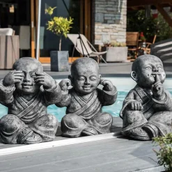 Wanda Collection Statues moine de la sagesse patiné gris 40 cm* Statue Décorative