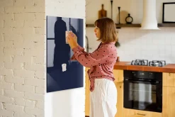 Wallfluent Tableau Magnétique Mural Tulup 70x100 cm Couleur : bleu marine foncé Panneau Mémo Décoratif* Pêle-Mêle Et Pense Bête
