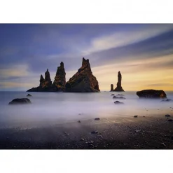 Scenolia Tableau toile XXL en kit Reynisdrangar Islande 130 x 90 cm - Toile textile sans PVC* Image Encadrée